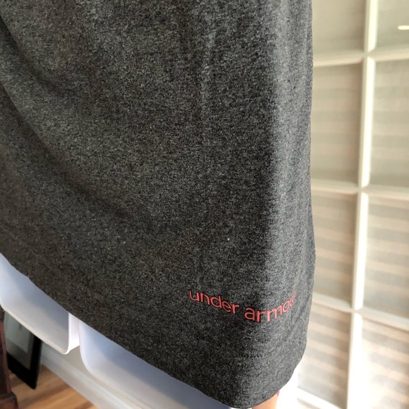 Under Armour Workout Tee - Picture 5 of 10